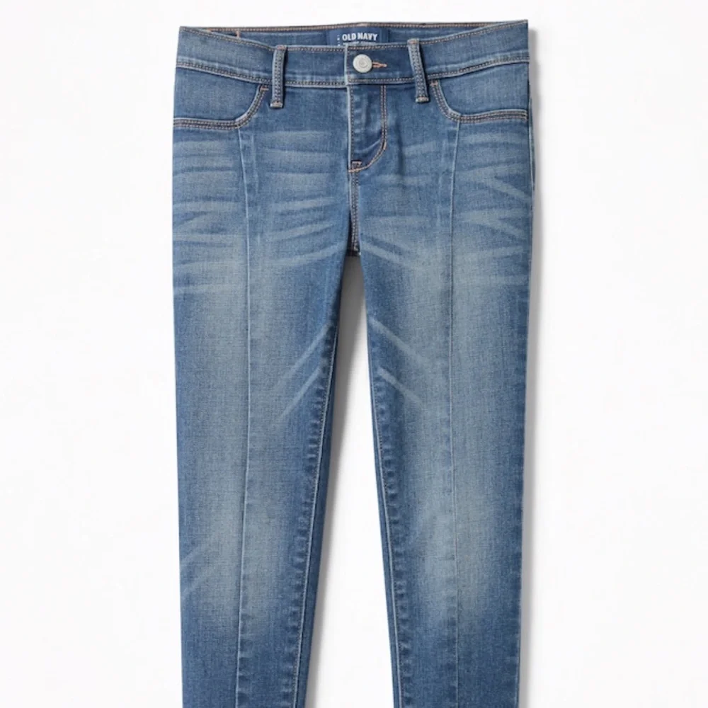 ON center seam step hem rockstar jeggings